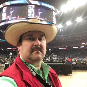 Meet your Posher, Josh